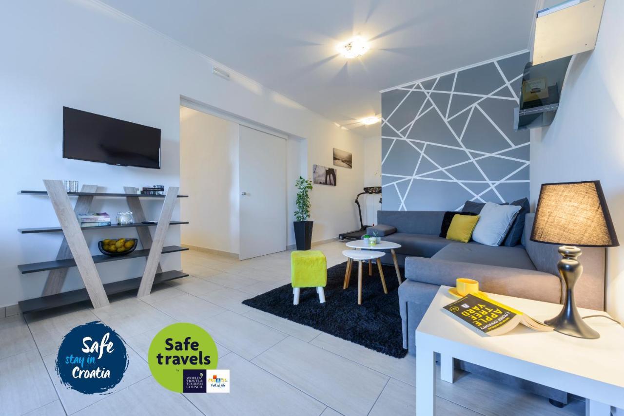 Apartments Anamarija Mlini Zewnętrze zdjęcie