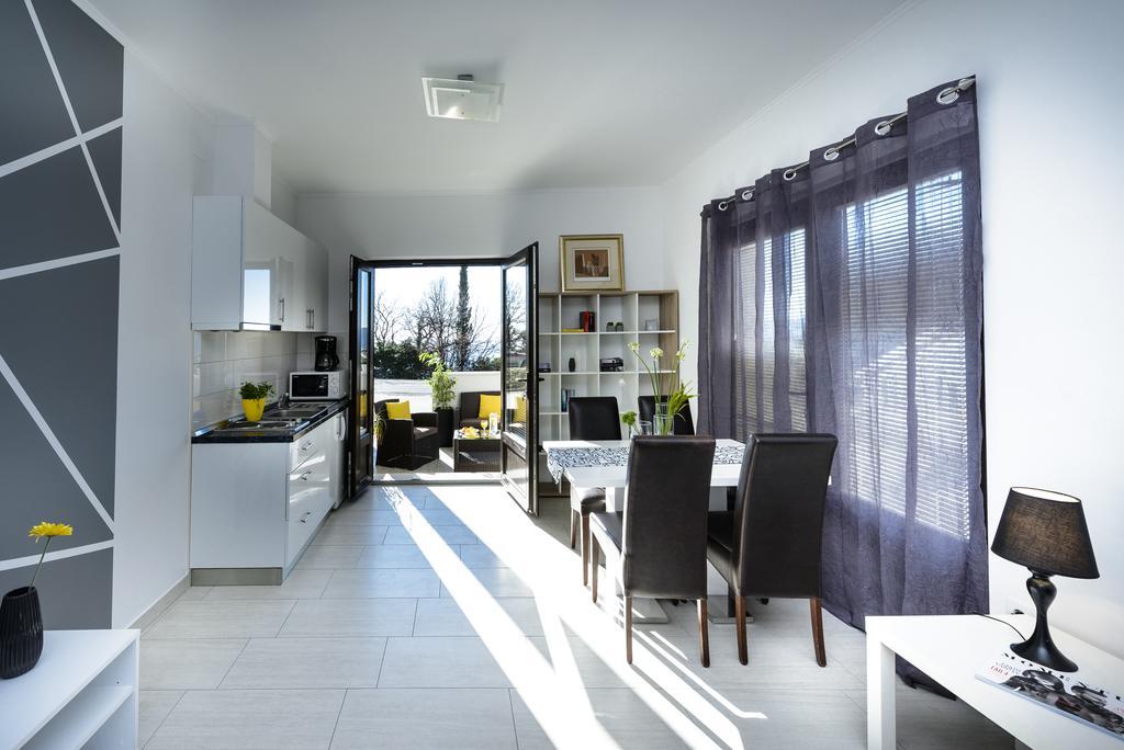 Apartments Anamarija Mlini Zewnętrze zdjęcie